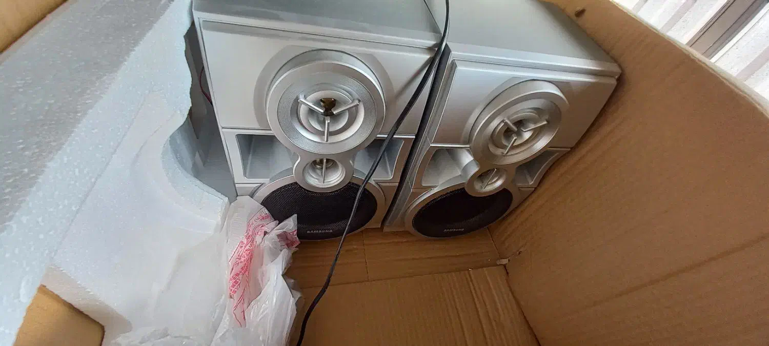 ضبط سی دی خور و کاست خور سامسونگ|سیستم صوتی خانگی|میانه, |دیوار