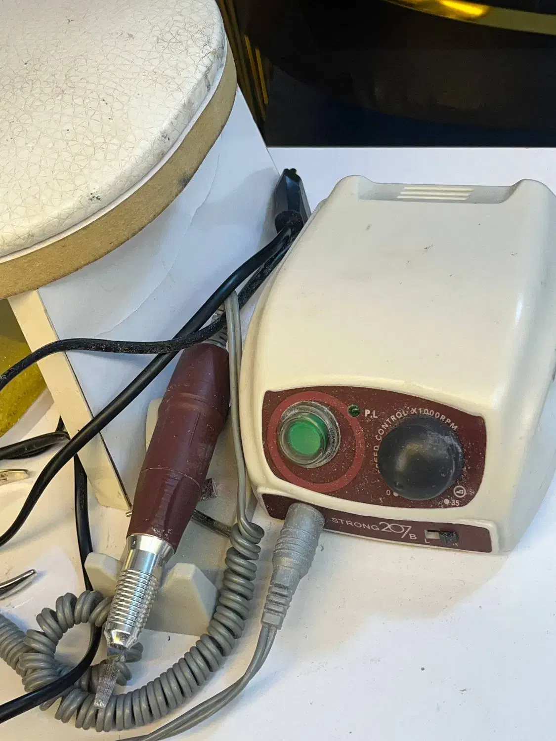 سوهان برقی اصل کره و فن (اشانتیون دستگاه یووی)|آرایشی، بهداشتی، درمانی|اصفهان, ملک‌شهر|دیوار