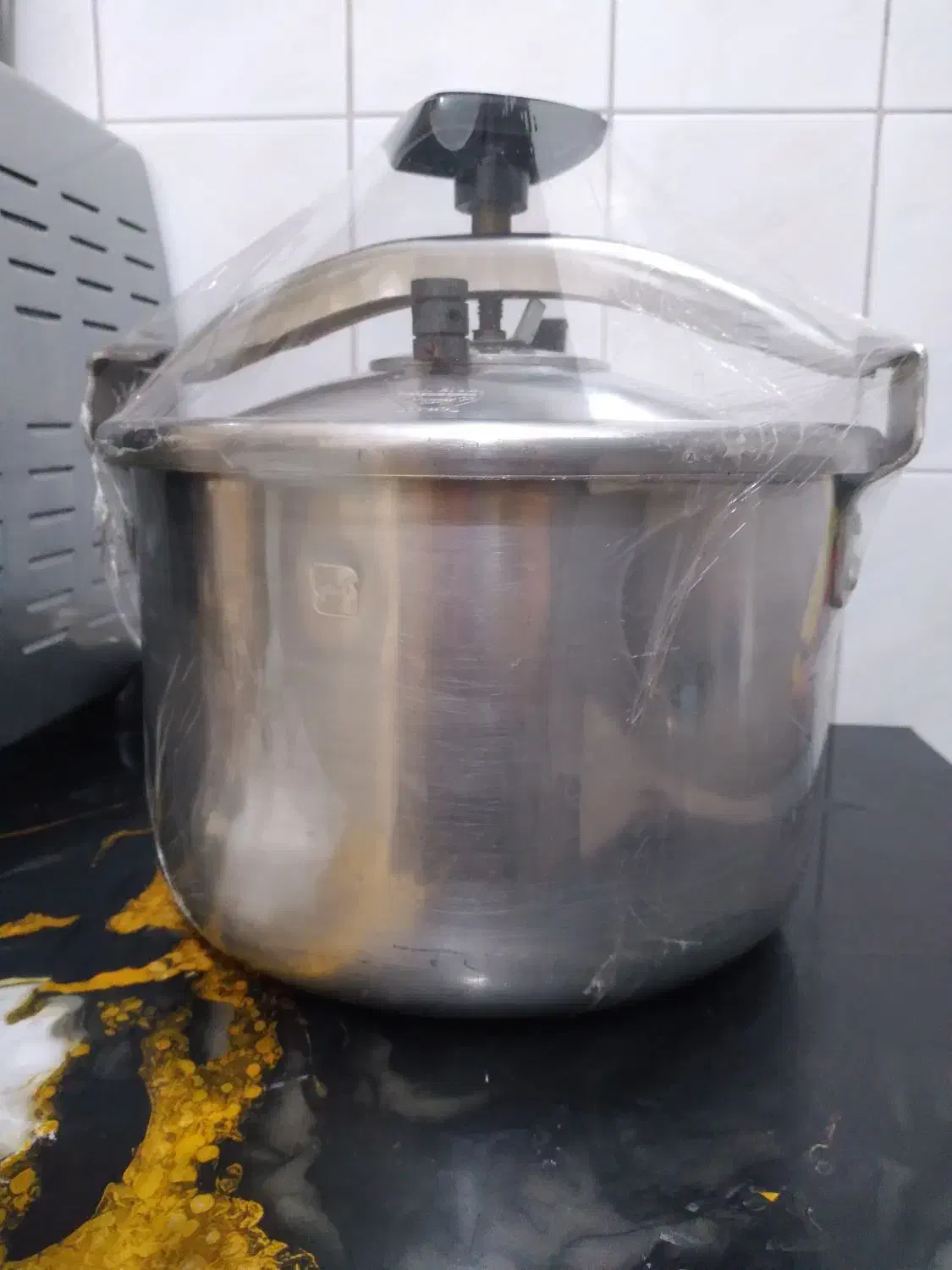 زود پز ۱۰ لیتری تمیز درحد نو|ظروف پختوپز|اسلامشهر, شهرک واوان|دیوار