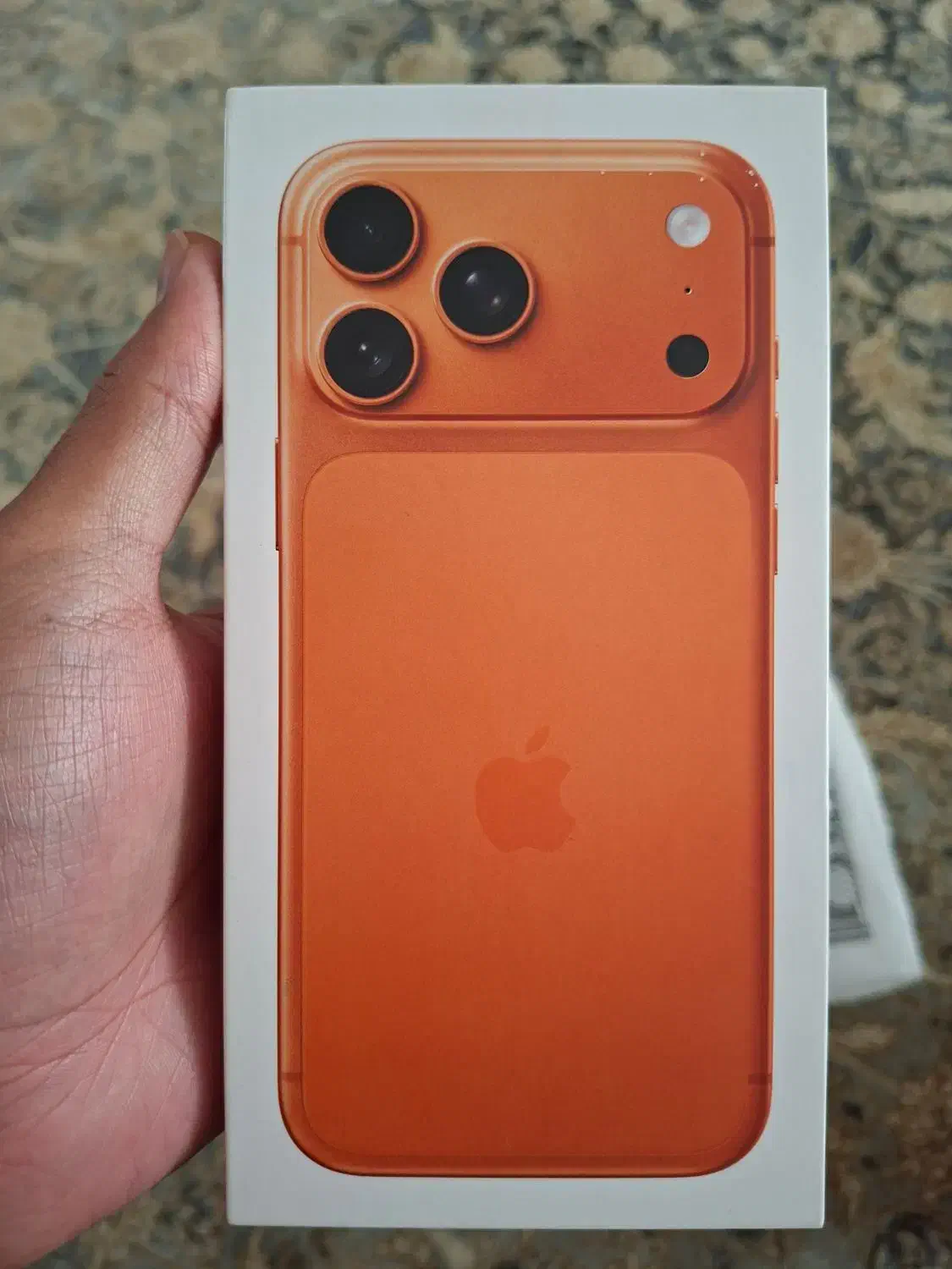 iphone 17 pro max|موبایل|شیراز, قلات|دیوار