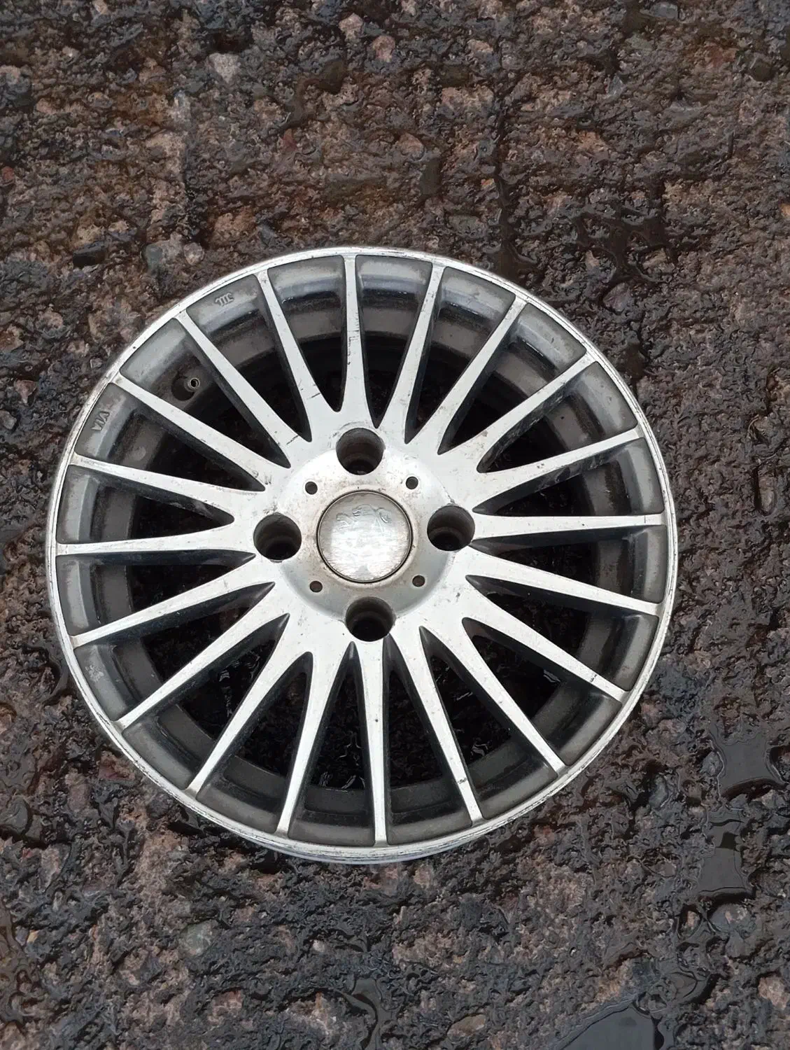 چهار حلقه رینگ سایز ۱۴ بدون لاستیک|قطعات یدکی و لوازم جانبی|صومعه‌سرا, |دیوار