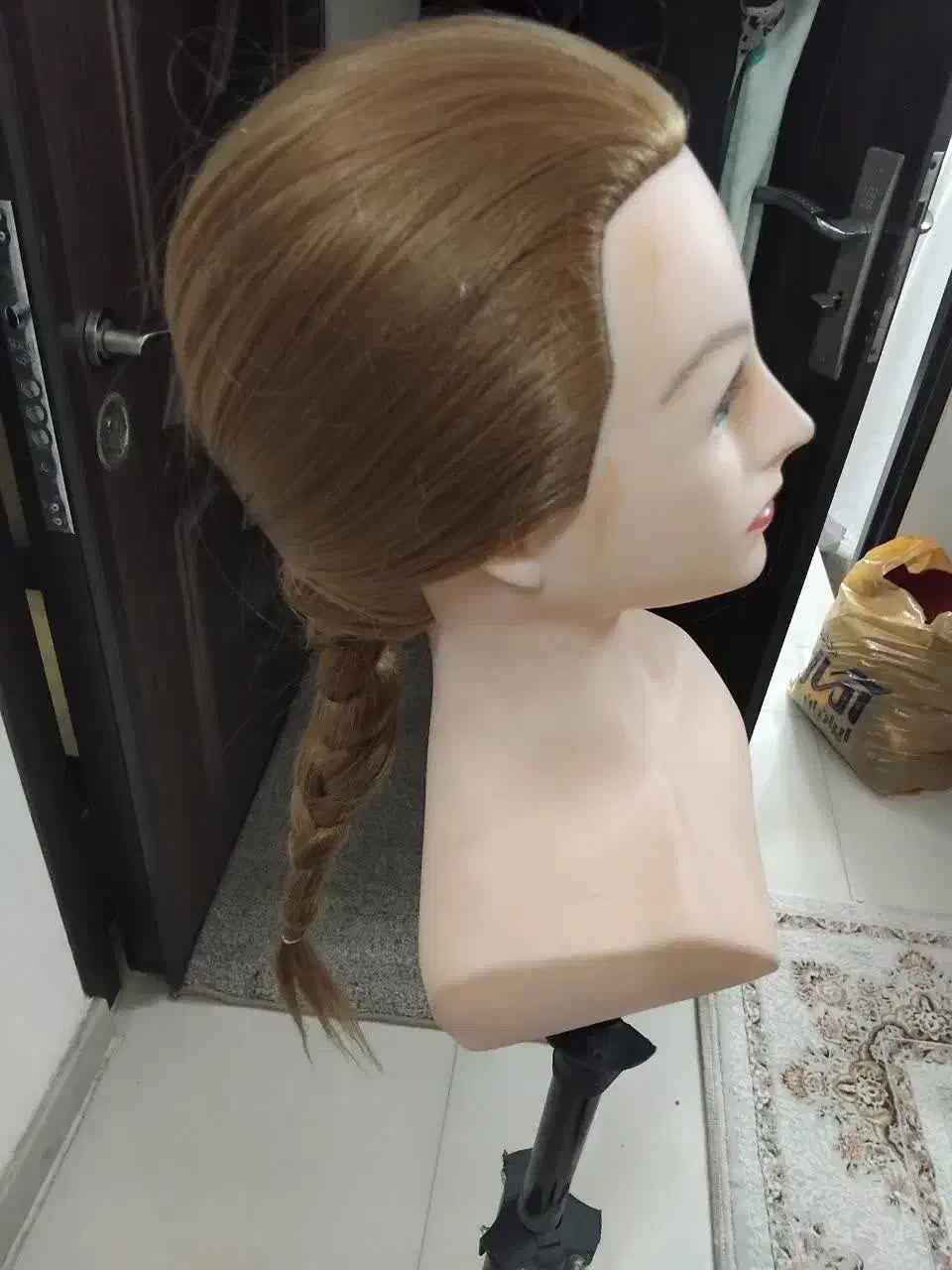 مانکن|آرایشگاه و سالنهای زیبایی|قم, شهرک قدس|دیوار