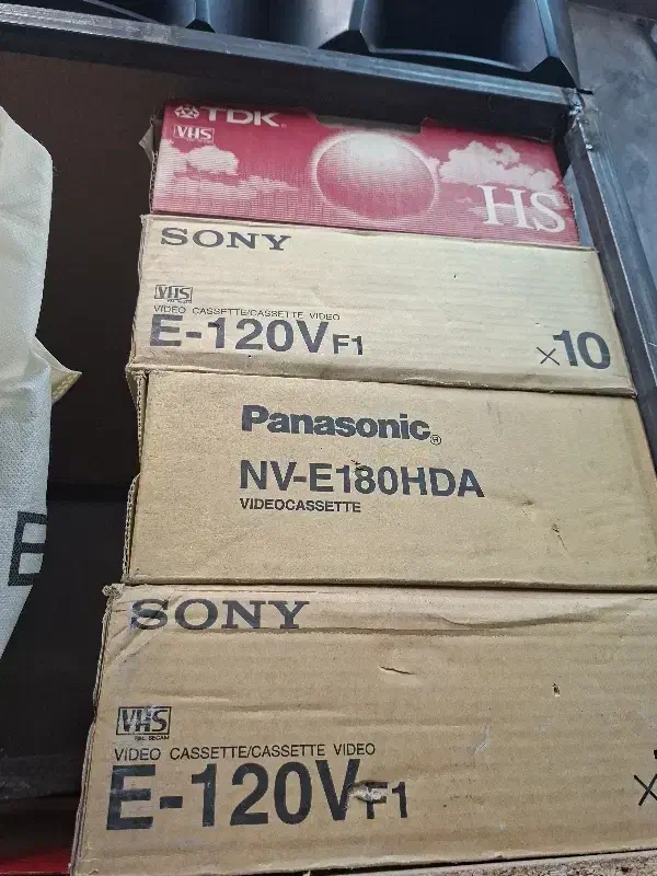 فیلم ویدیو کوچک و بزرگ|فیلم و موسیقی|تهران, راه آهن|دیوار