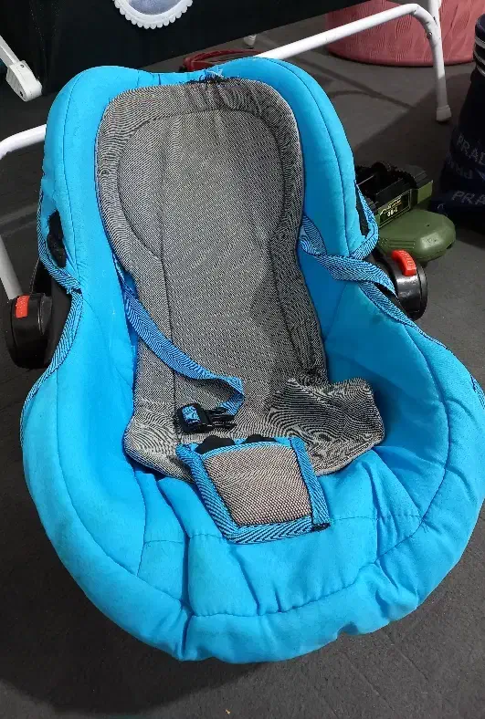 کریر نوزادی|کالسکه و لوازم جانبی|شوشتر, |دیوار