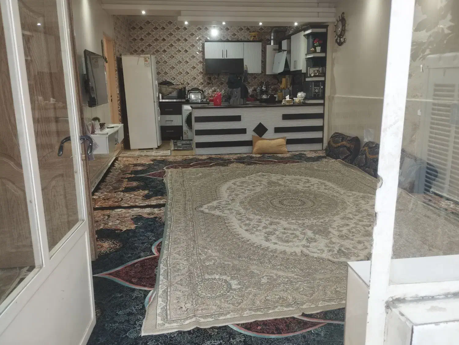 منزل رهن اجاره همکف|اجارهٔ خانه و ویلا|خمینیشهر, |دیوار