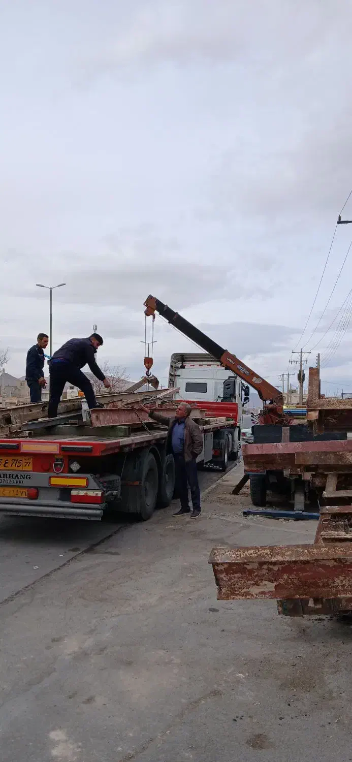 جرثقیل امداد خودرو یدک کش|خدمات حمل و نقل|بروجن, |دیوار