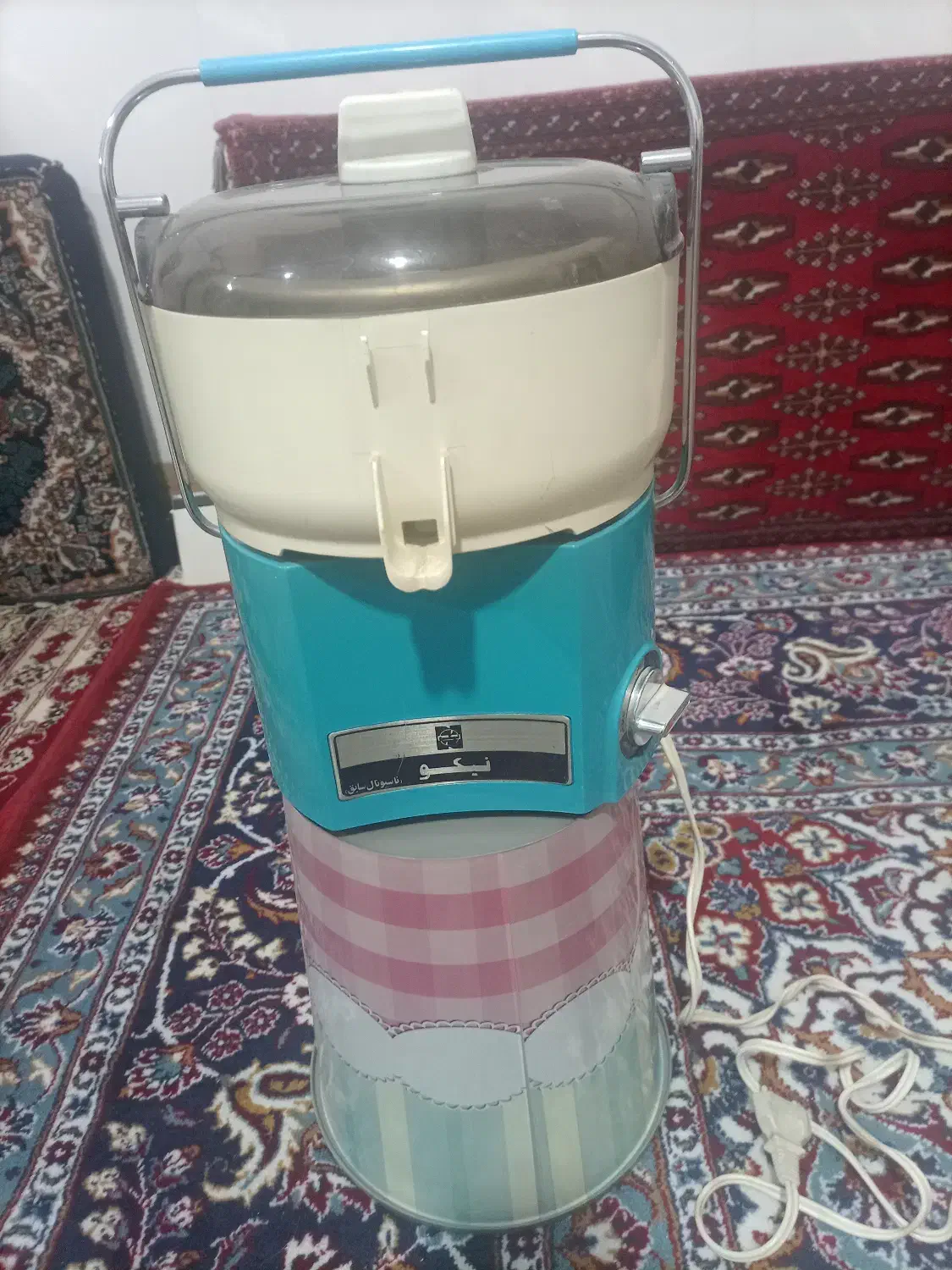 باسلام اب میوه گیری قیمت 700تومان ادرس اذر|آبمیوه‌گیر و آب‌مرکبات‌گیر|قنوات, |دیوار