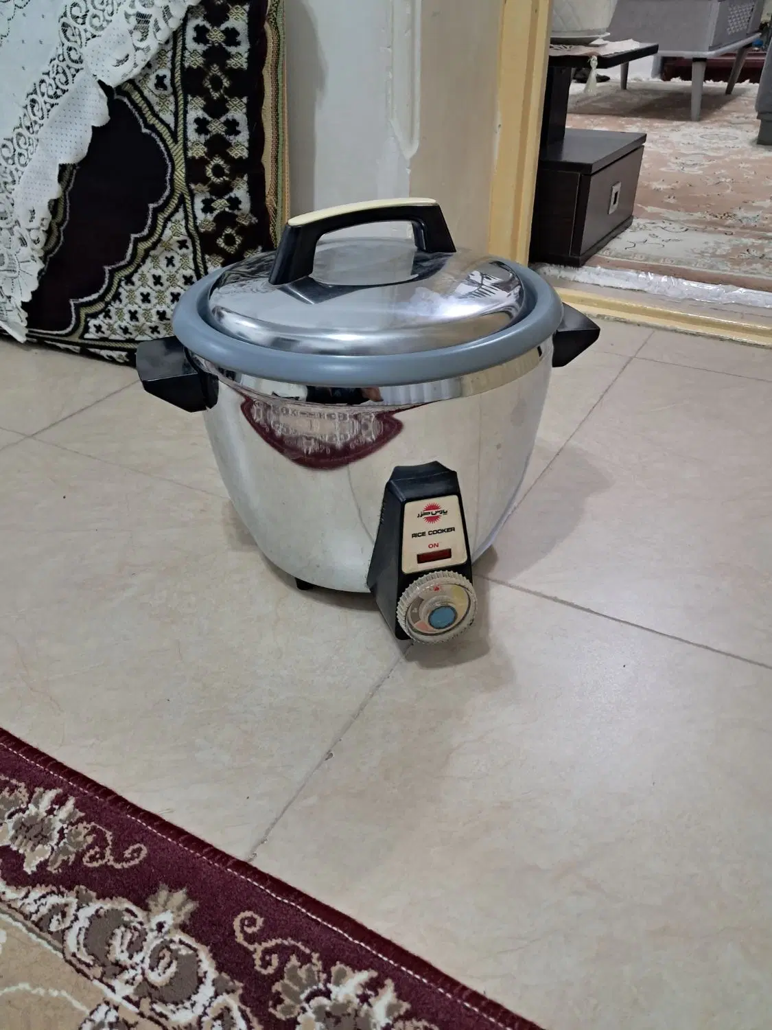 زود پز|ظروف پخت‌وپز|رشت, قاسمیه|دیوار