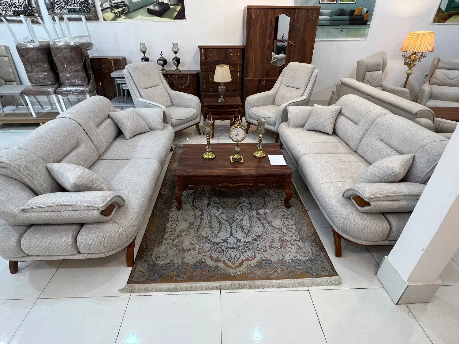 مبل تمام مکانیزم شرکتی.(مبل فرشاد)|مبلمان خانگی و میز عسلی|اردبیل, |دیوار