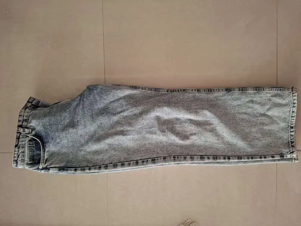 شلوار جین|لباس|خمین, |دیوار