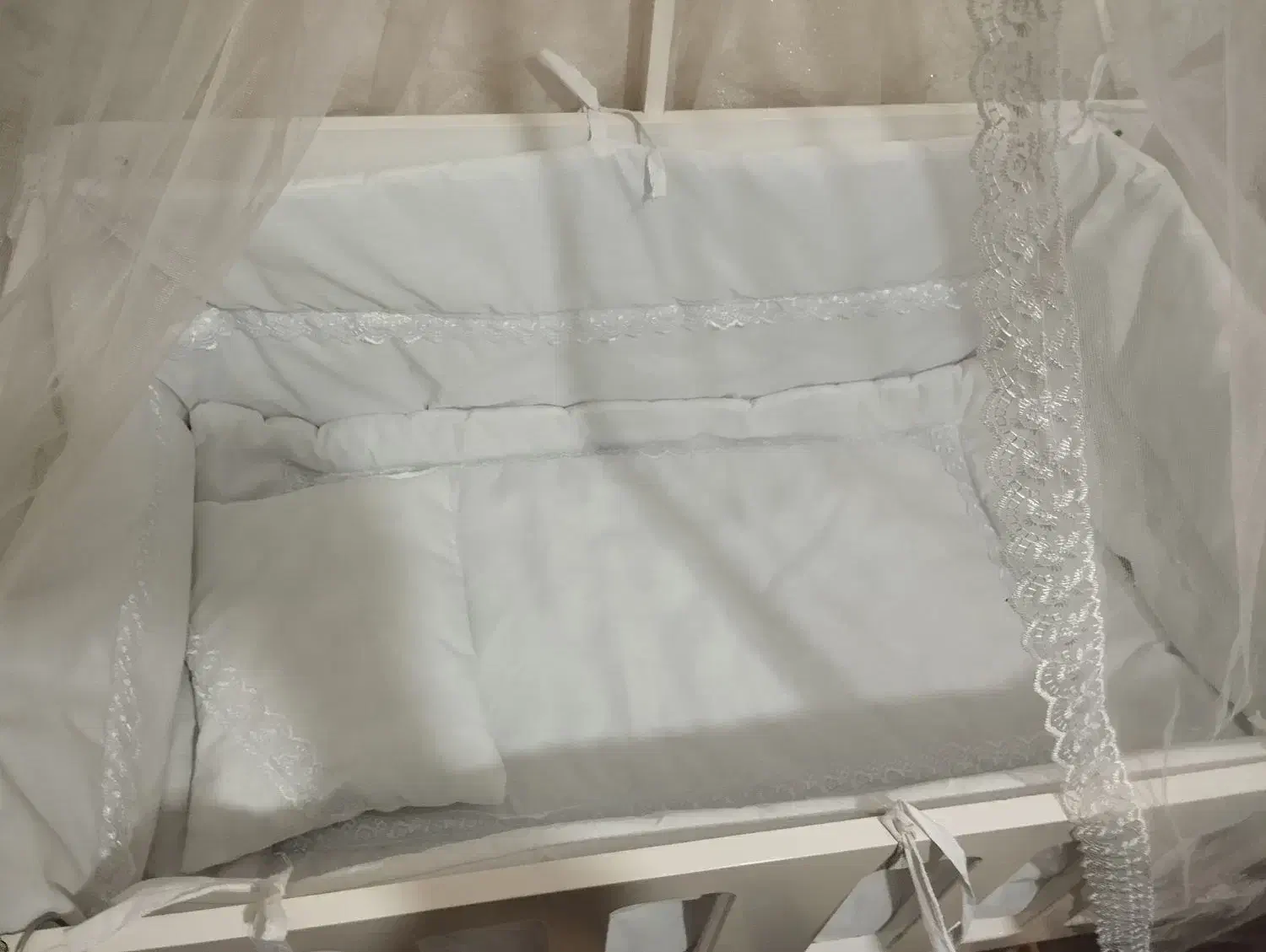 تخت گهواره کودک نی نی لای لای نو نو هست|تخت و صندلی بچه|میاندوآب, |دیوار