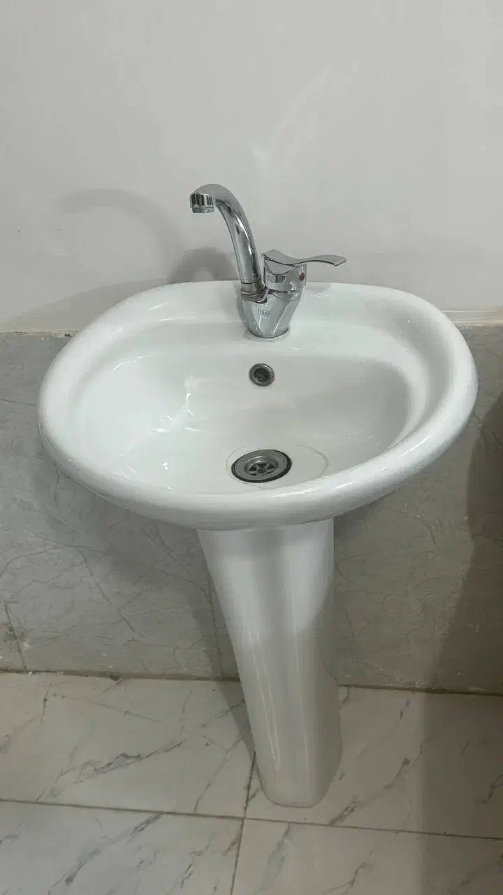 روشور|لوازم سرویس بهداشتی|سبزوار, قلعه‌نو دهزار|دیوار