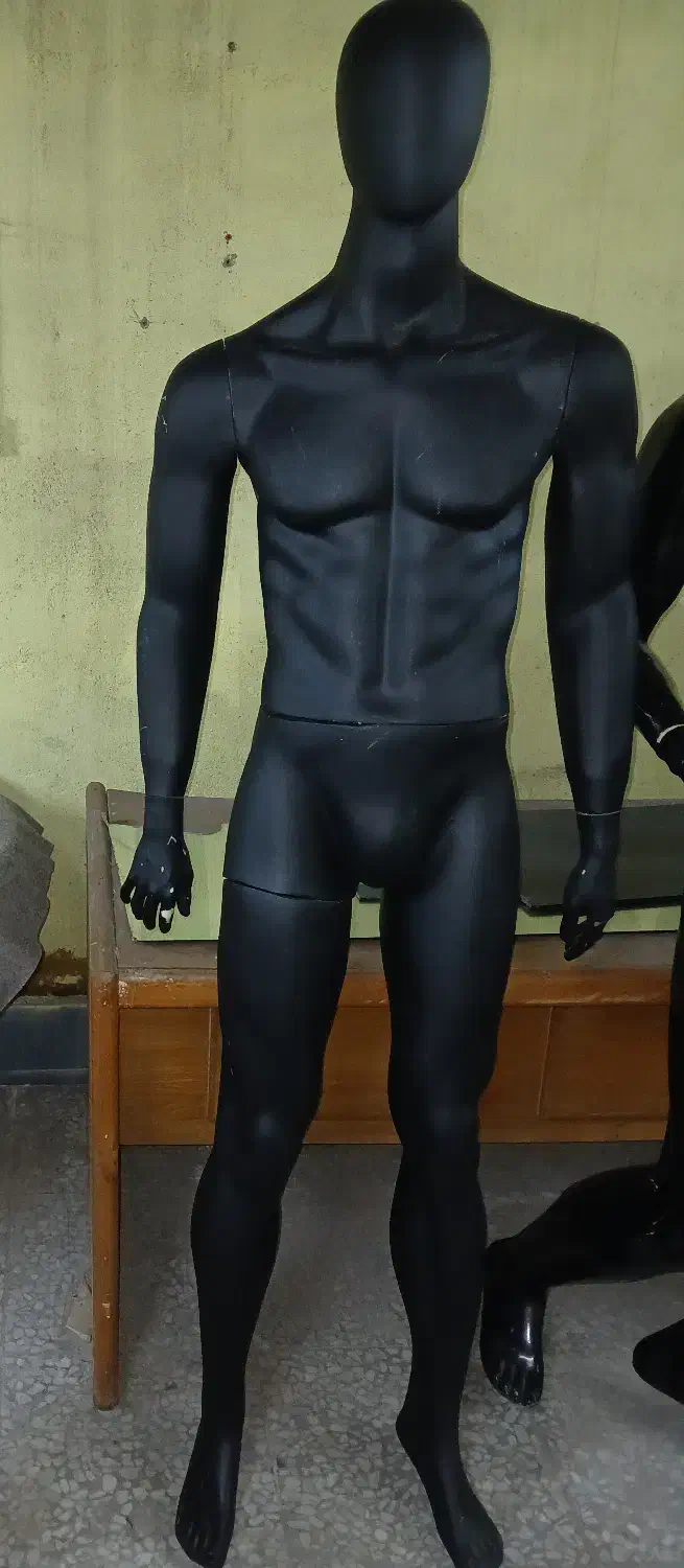 مانکن.میز پیشخوان.صندلی|فروشگاه و مغازه|بندر انزلی, عباس آباد|دیوار