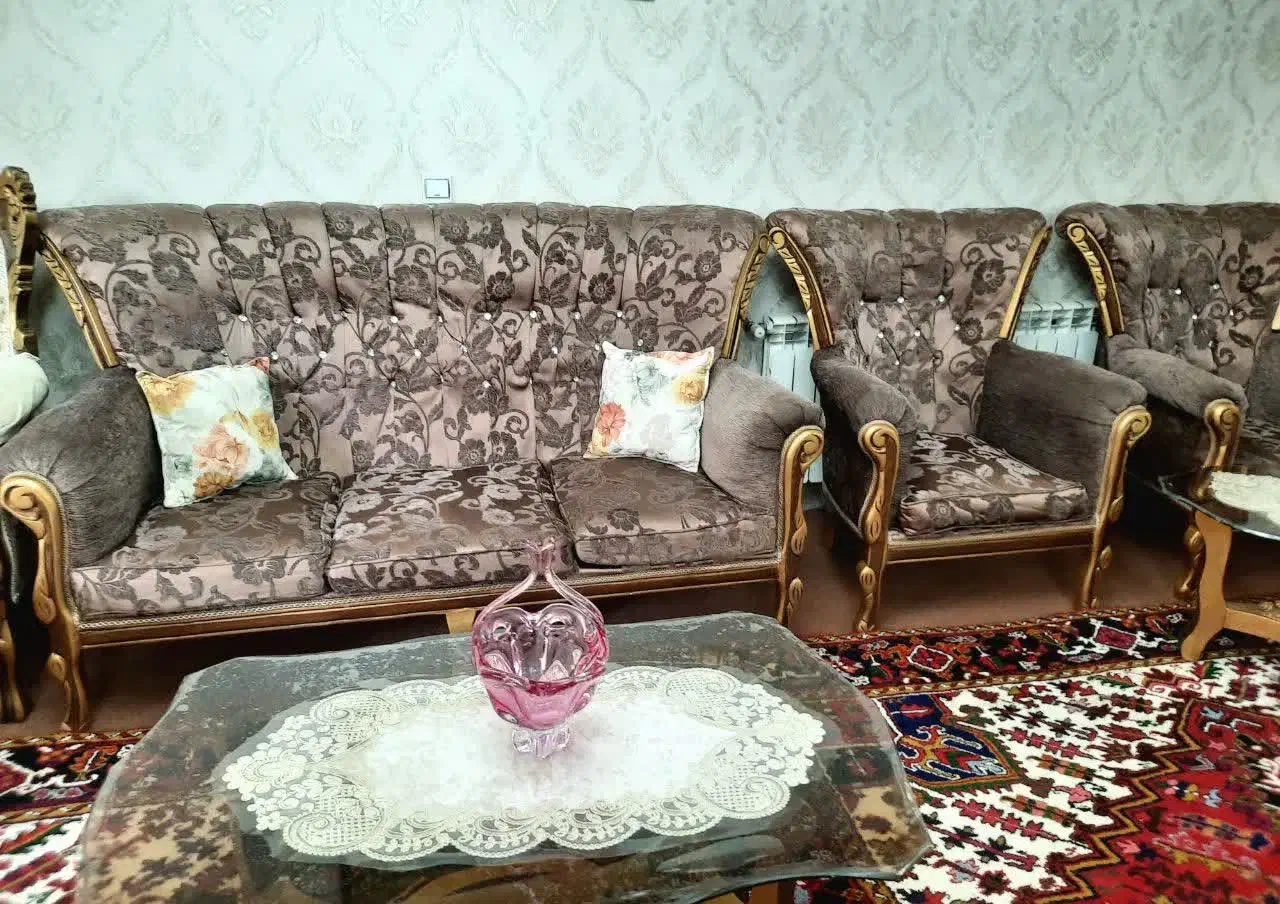 مبل ۷ نفره راحتی با پارچه ترکیه|مبلمان خانگی و میز عسلی|تبریز, |دیوار