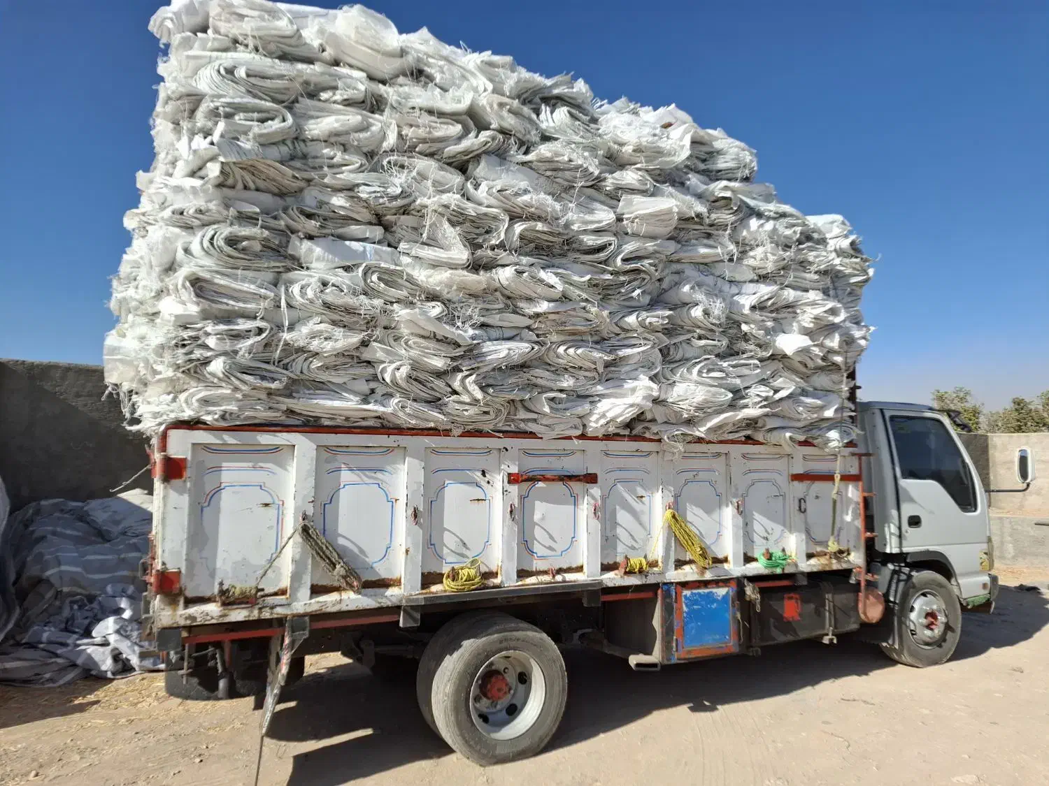 گونی ۶۰ در ۱۰۰ نخاله نمک کیسه ۷۰ در ۱۱۰ دون|عمده‌فروشی|قلعه نو, |دیوار