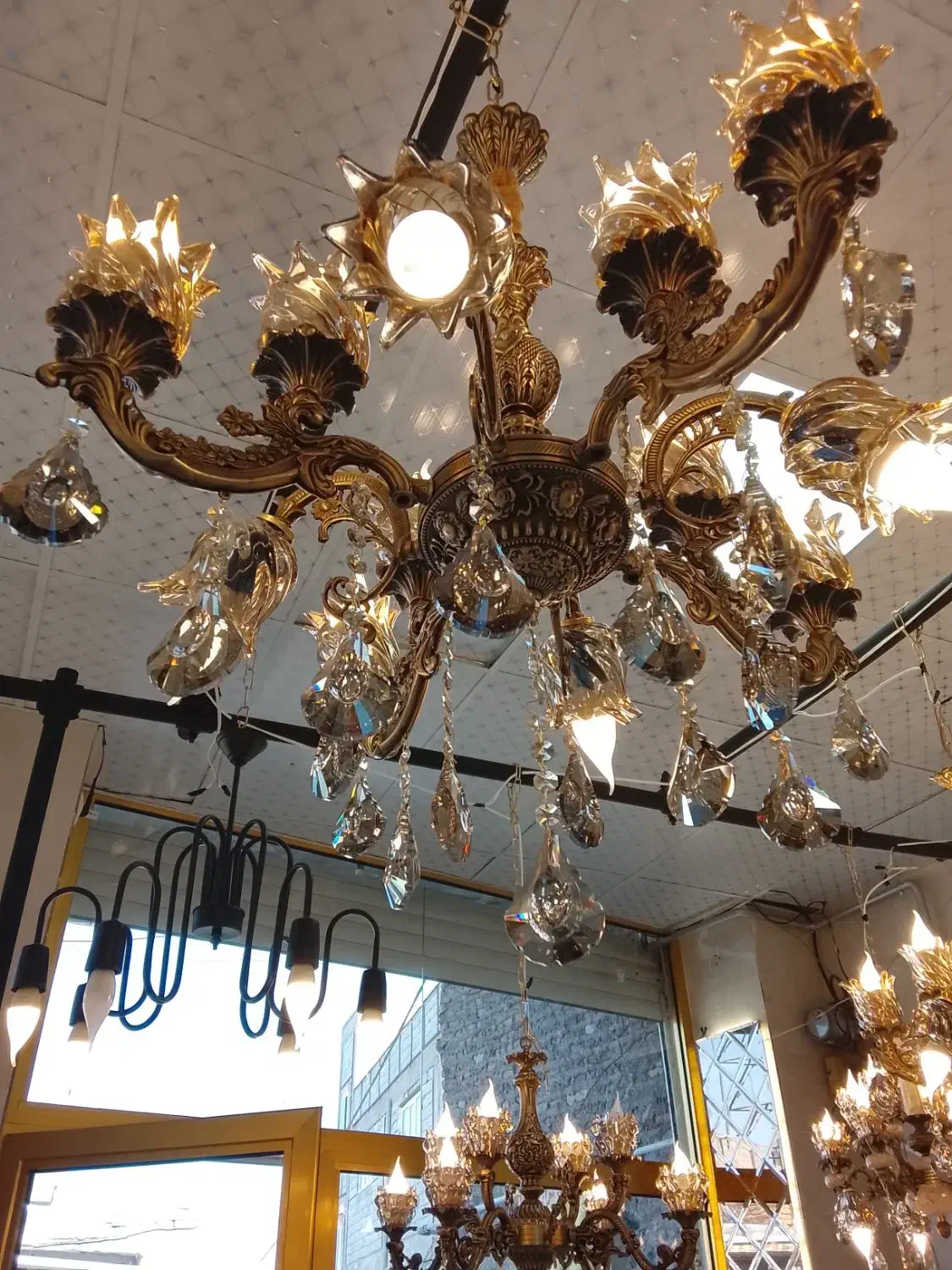 لوستر رز|لوستر و چراغ آویز|تبریز, |دیوار