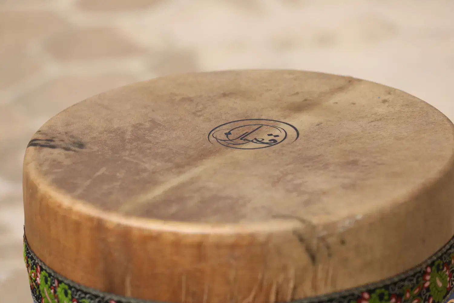 ضرب زورخانه برند قهرمان پرکاشن|درام و پرکاشن|یزد, |دیوار