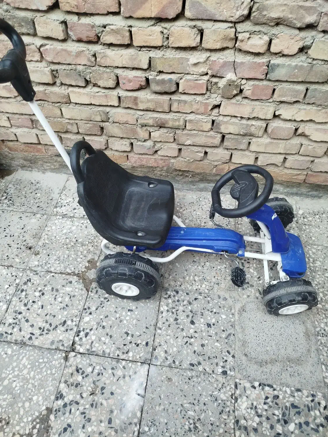 چهار چرخ|اسباببازی|زاهدان, |دیوار