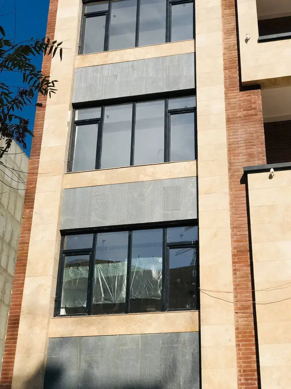 تولید و نصب پنجره دوجداره(upvc)|مصالح و تجهیزات ساختمان|فردیس, ثابتی|دیوار