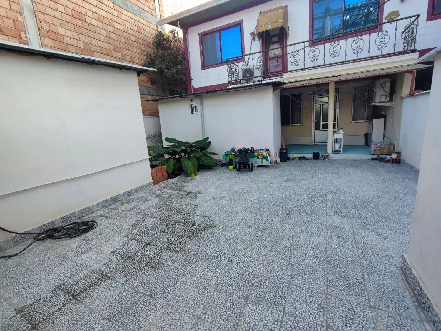 ویلایی ۱۲۰ متری نزدیک ساحل|اجارهٔ خانه و ویلا|محمودآباد, |دیوار