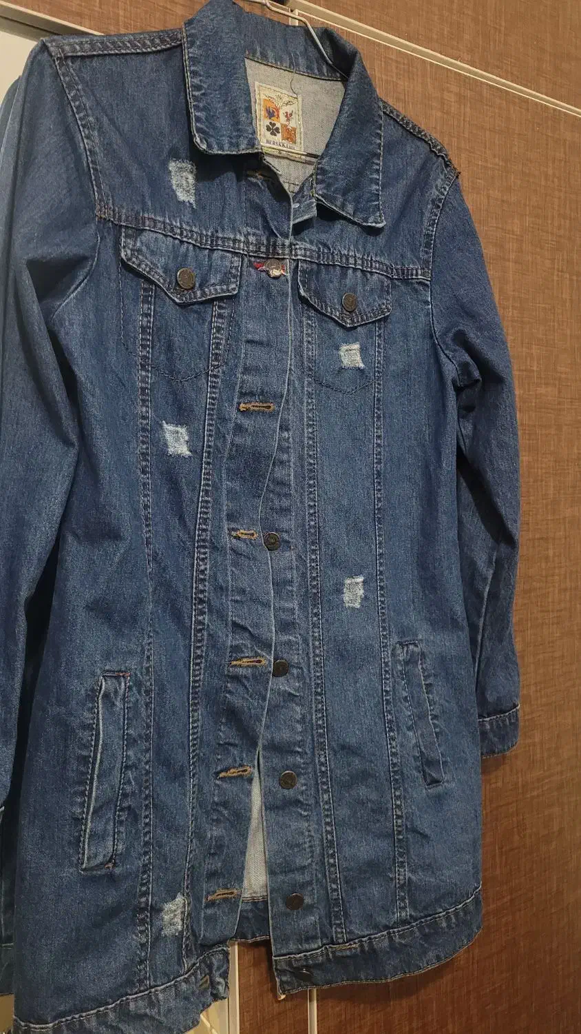 مانتو لی|لباس|رشت, منظریه|دیوار