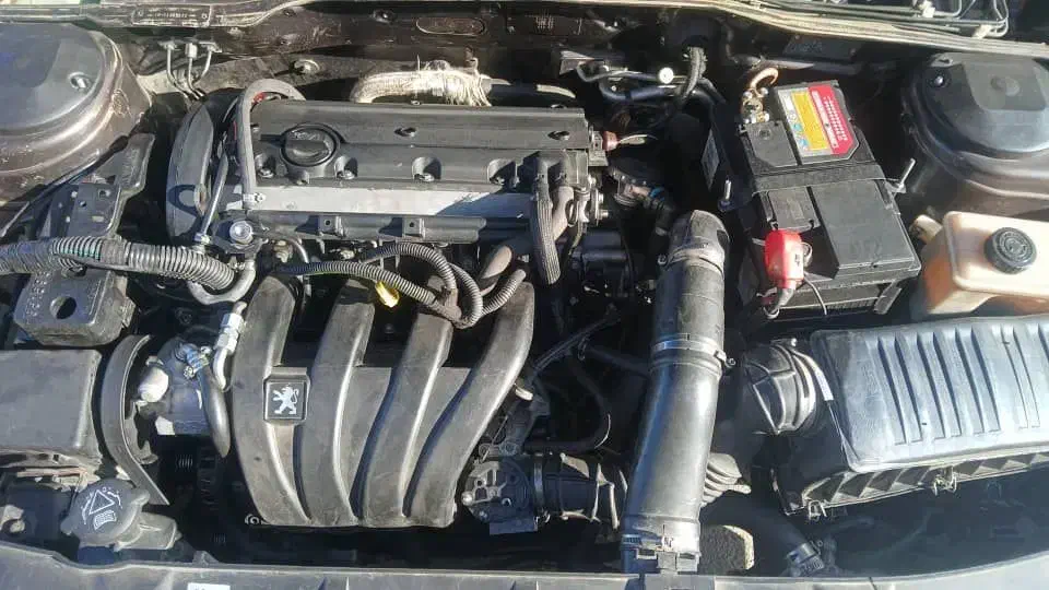 پژو پارس مدل ۸۵|خودرو سواری و وانت|مهریز, |دیوار