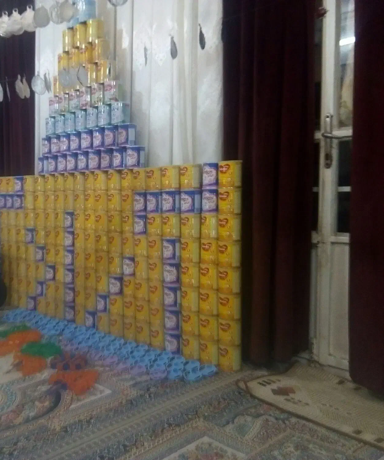 قوطی شیر خشک|ظروف نگهدارنده، پلاستیکی، یکبارمصرف|مشهد, موعود|دیوار