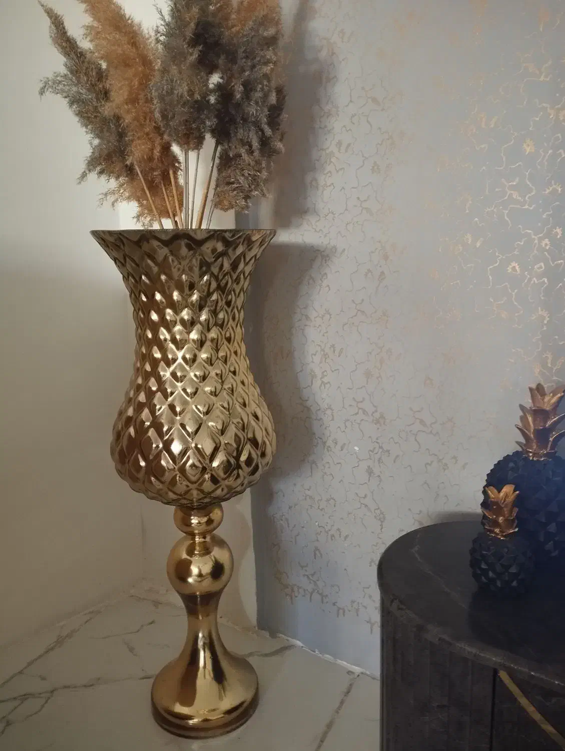 گلدان طلایی|گل مصنوعی|سنندج, |دیوار