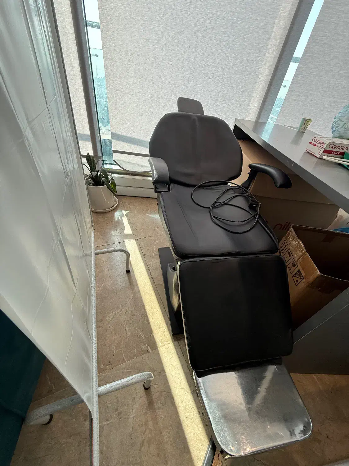 تخت فیشال،زیبایی|آرایشگاه و سالنهای زیبایی|تهران, سیمای ایران|دیوار