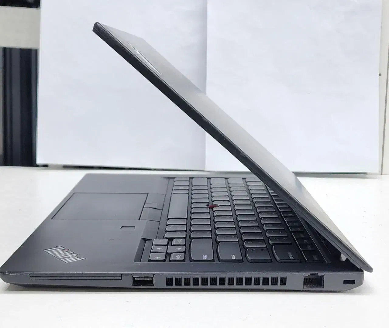 ThinkPad T490 لنوو ، لپ‌تاپ استوک سالم و قدرتمند|رایانه همراه|قم, صفائیه|دیوار