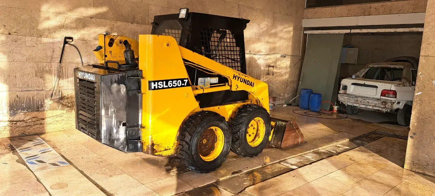 فروش بابکت|خودرو سنگین|تهران, انبار نفت|دیوار