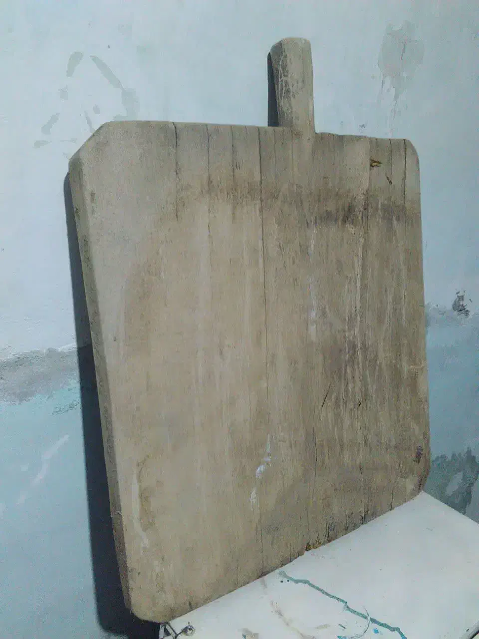 تخته چونه گیرخمیر|کلکسیون اشیاء عتیقه|نمین, |دیوار