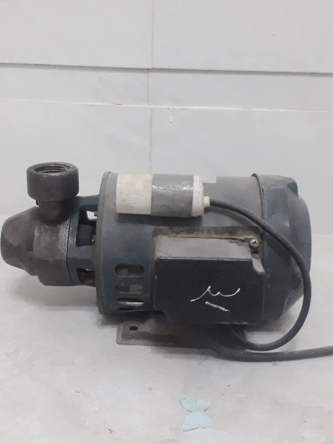 پمپ اب نیم اسب|مصالح و تجهیزات ساختمان|ایلام, |دیوار