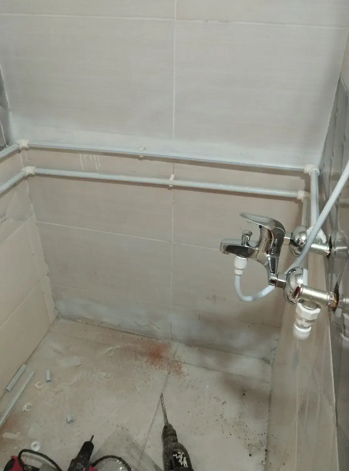 لوله کشی آب فاضلاب|خدمات پیشه و مهارت|اردبیل, |دیوار