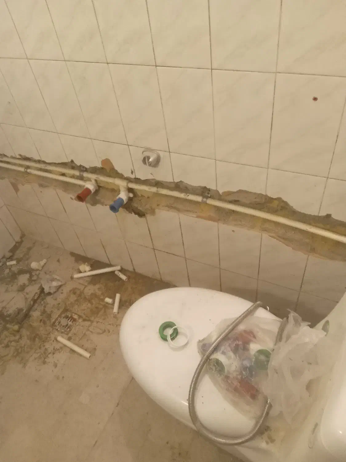 تاسیساتی لوله کشی آب وفاضلاب وموتورخانه|خدمات پیشه و مهارت|تهران, عبدل‌آباد|دیوار