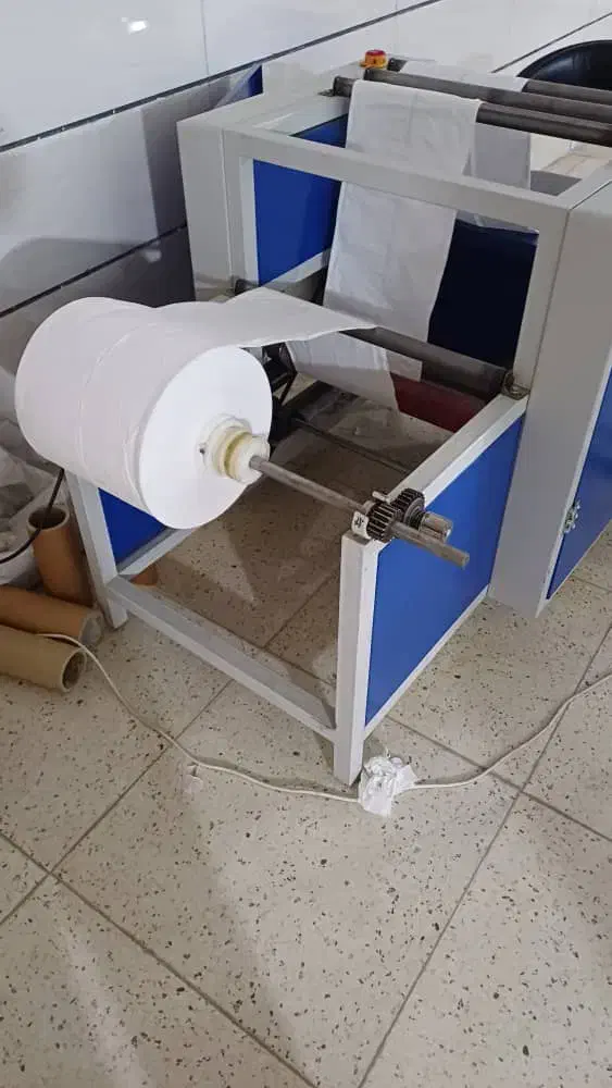 دستگاه سفره یکبار مصرف|ماشین‌آلات صنعتی|سنندج, |دیوار