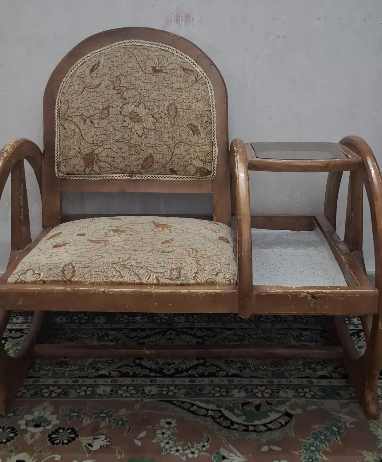 میز تلفن صندلی دار|میز تلفن|قم, صفاشهر|دیوار