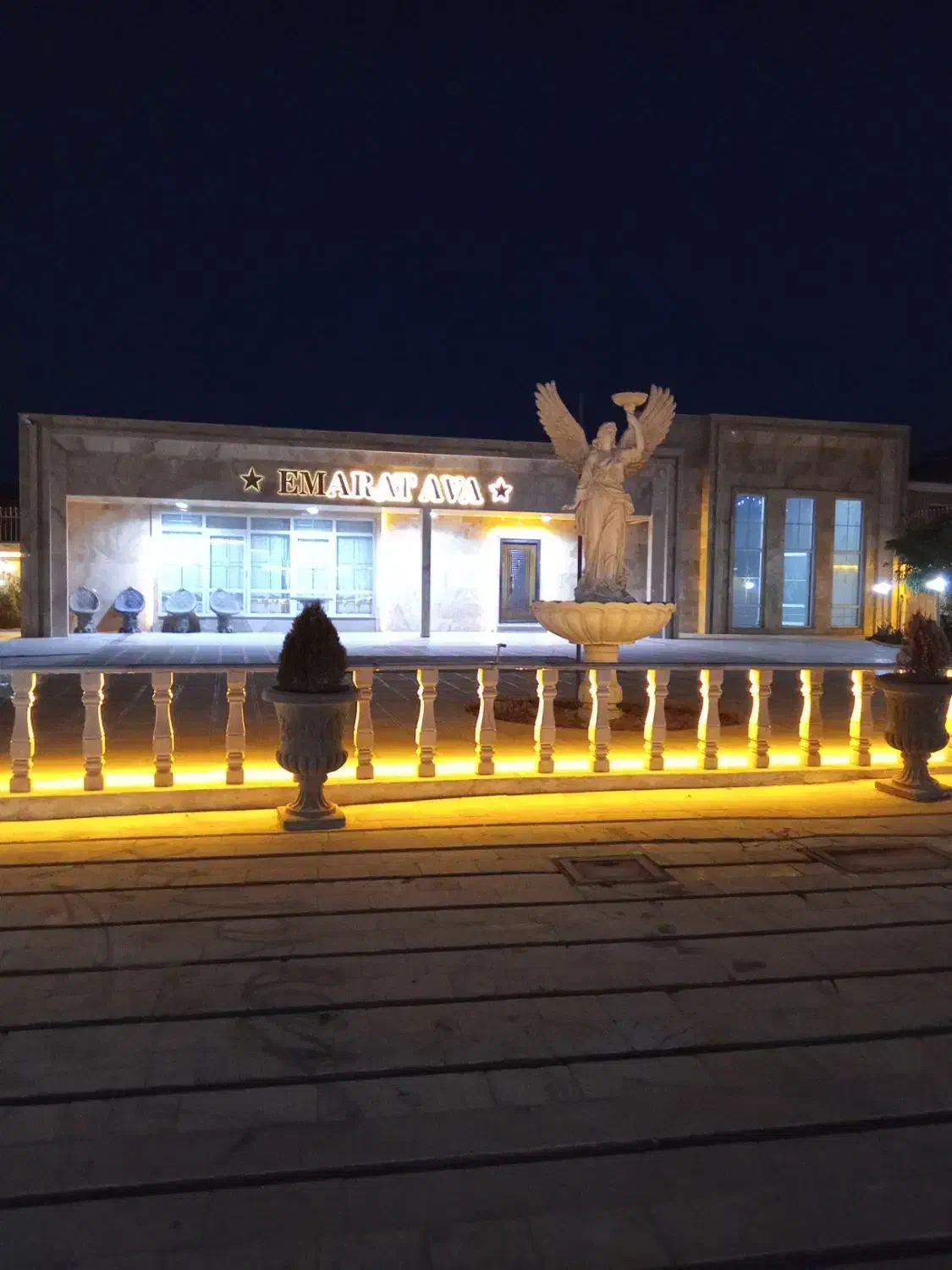 اجاره باغ ویلا عمارت اوا|اجارهٔ کوتاهمدت ویلا و باغ|مشهد, دهشک|دیوار