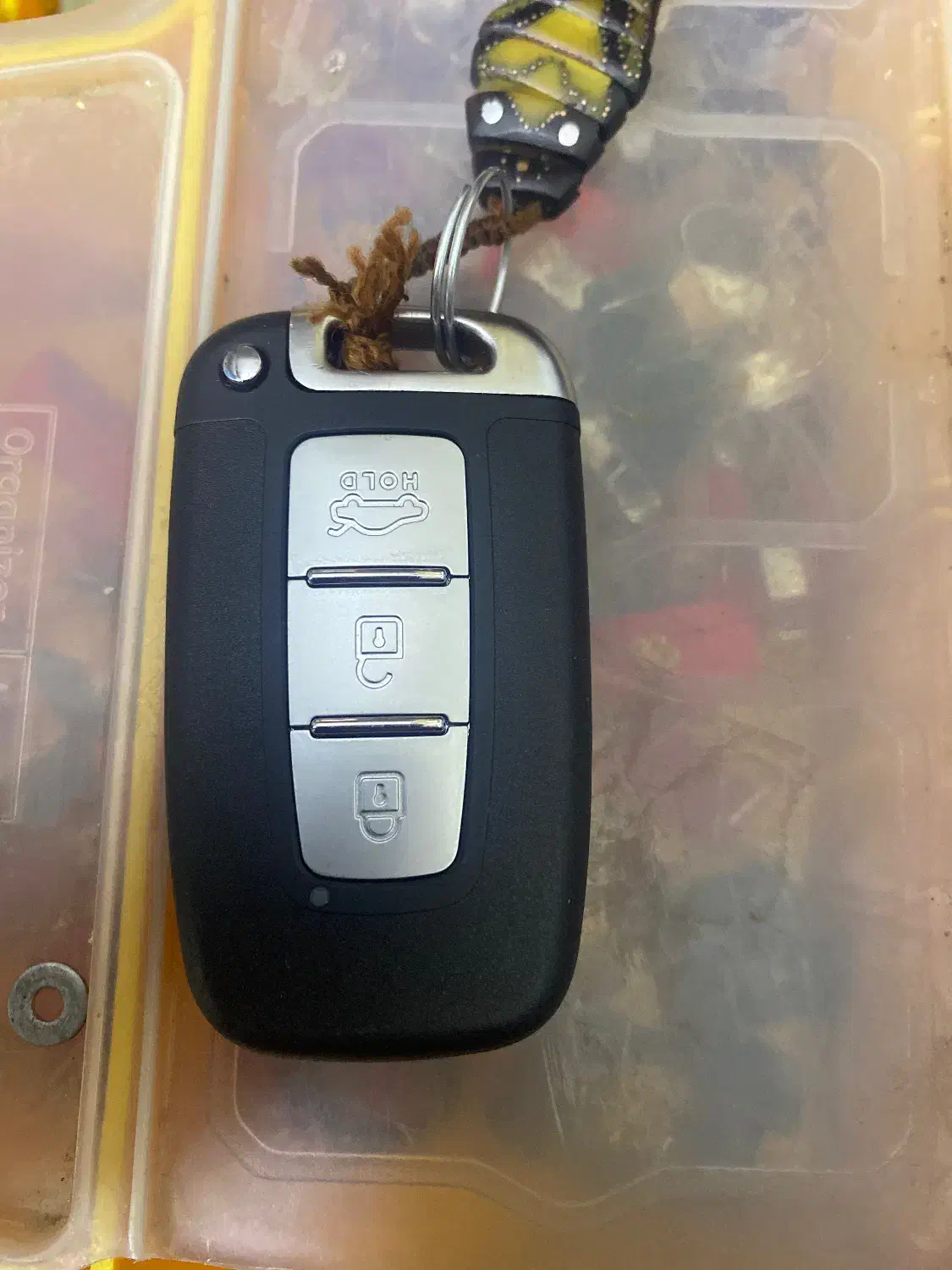 گمشده کلید|اشیا|بوکان, |دیوار