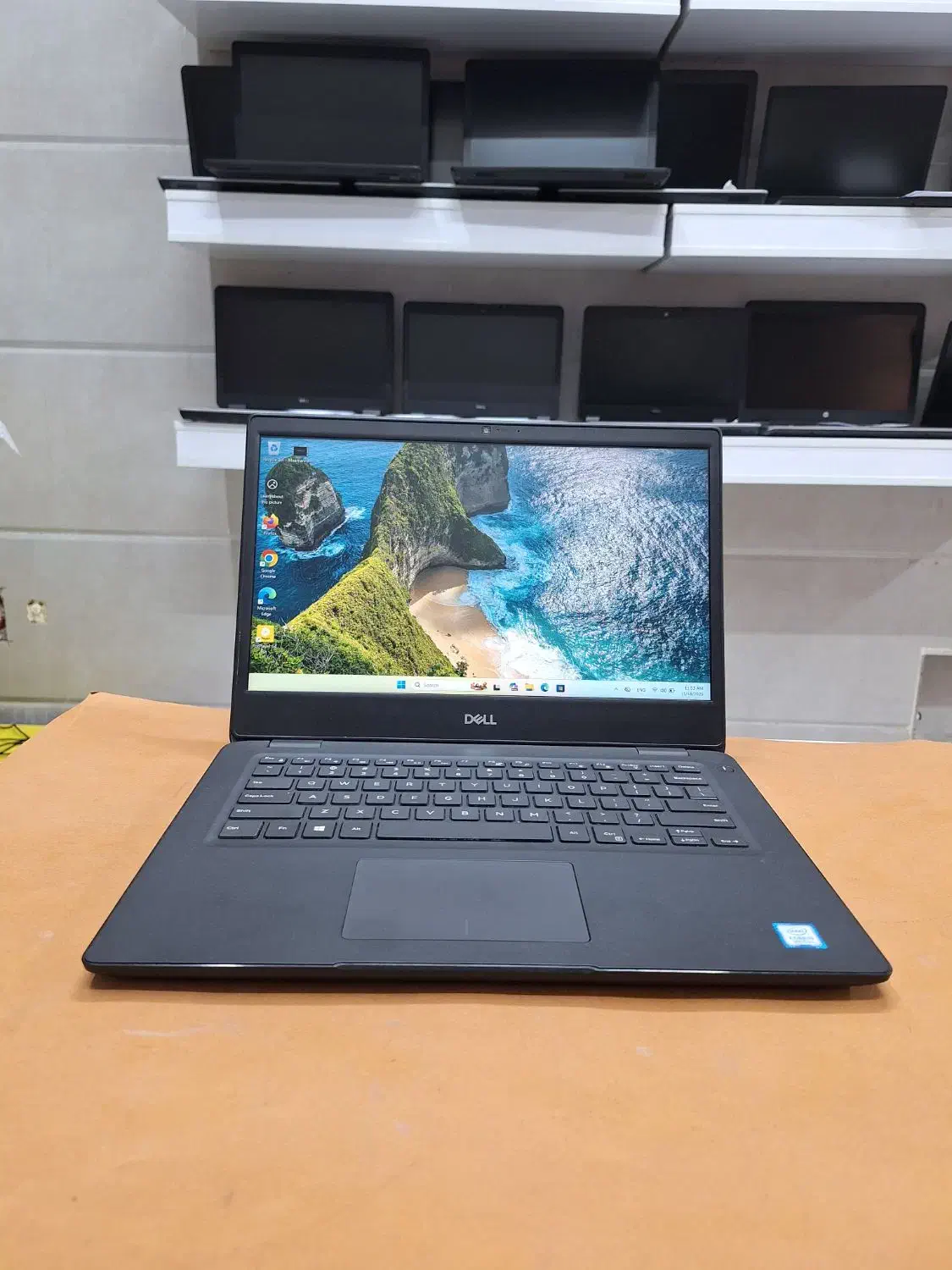 لپ تاپ دل Vostro نسل 8|رایانه همراه|آبادان, |دیوار