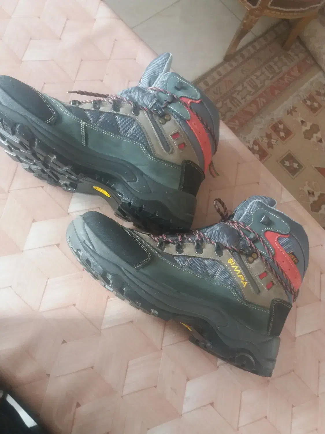 کفش کوهنوردی سیمپا سایز 45|کیف، کفش، کمربند|نجفآباد, امیرآباد|دیوار