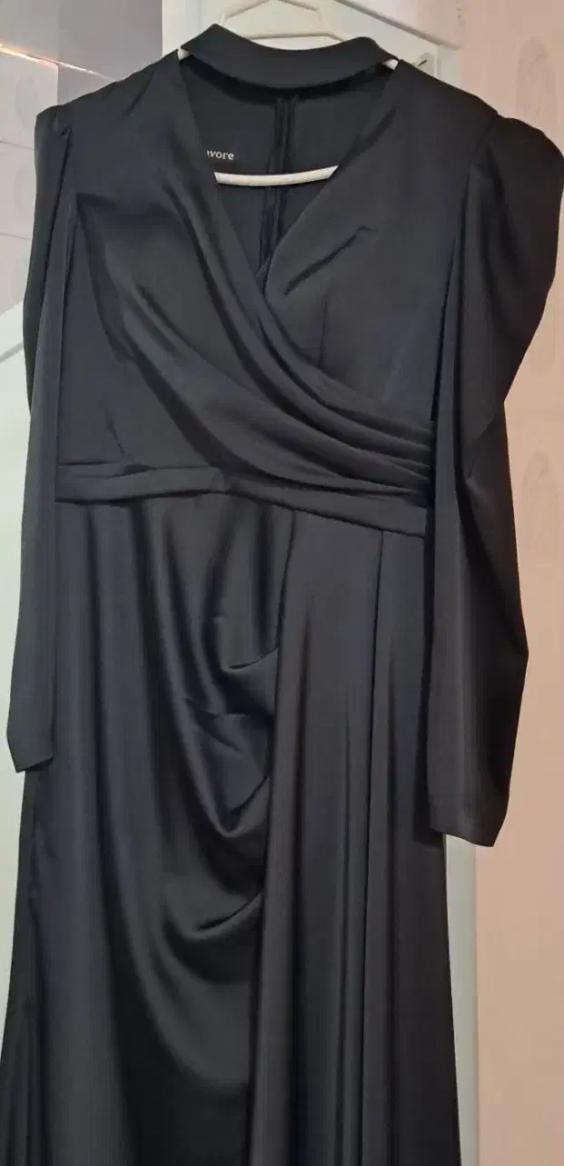 لباس مجلسی مشکی نو|لباس|هشتگرد, هشتگرد قدیم|دیوار