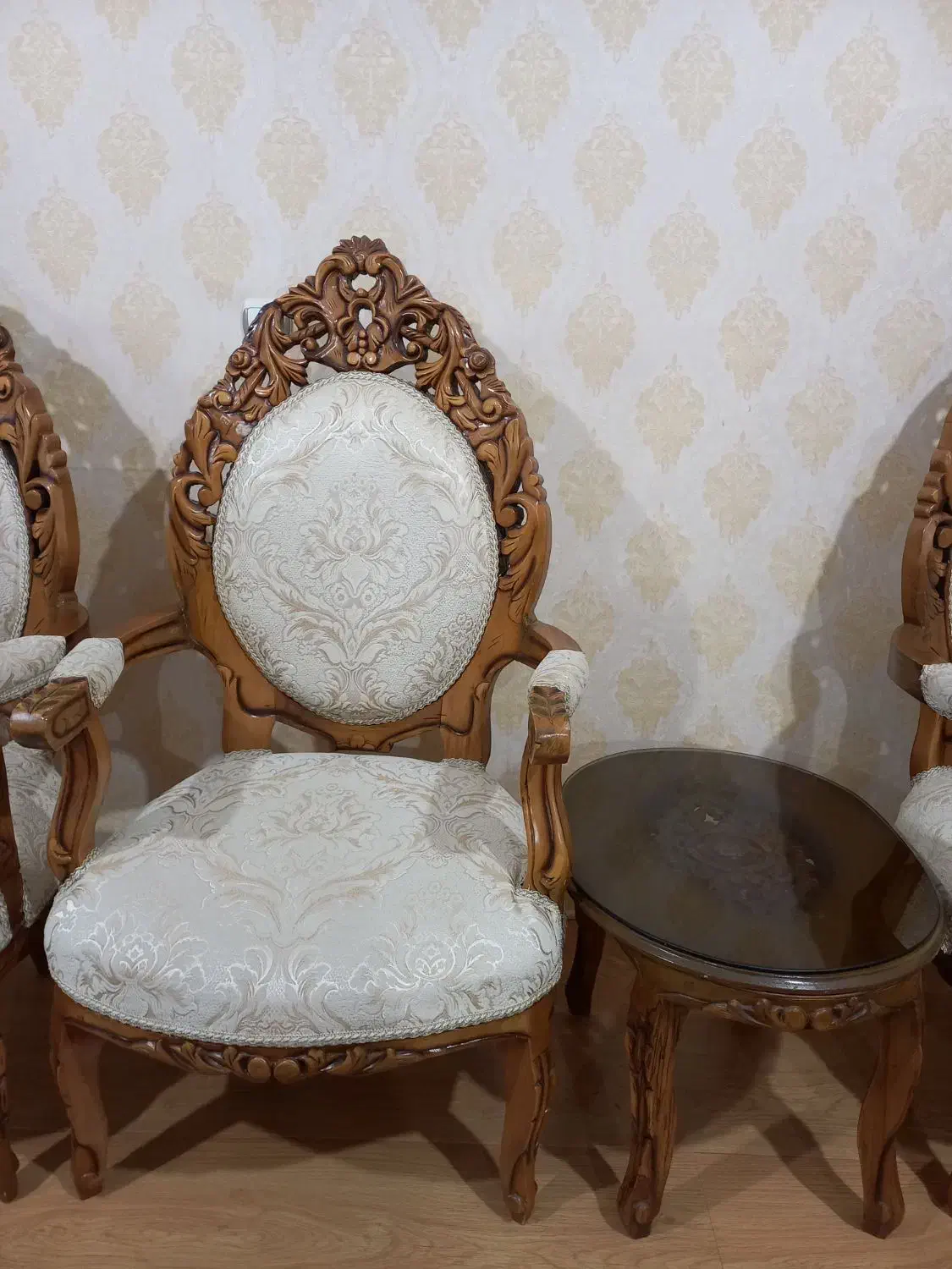 مبل ۹نفره سلطنتی|مبلمان خانگی و میز عسلی|اردبیل, |دیوار