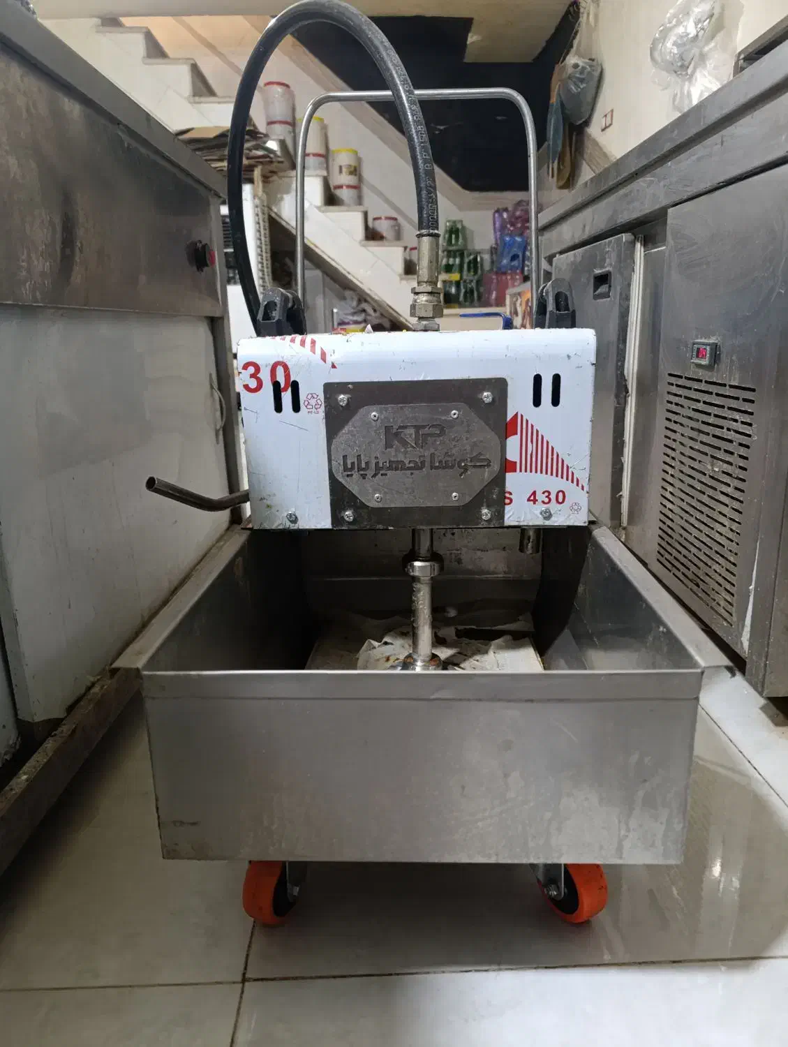 تصفیه روغن دوبار استفاده شده زیر قیمت بازار|کافیشاپ و رستوران|الشتر, |دیوار