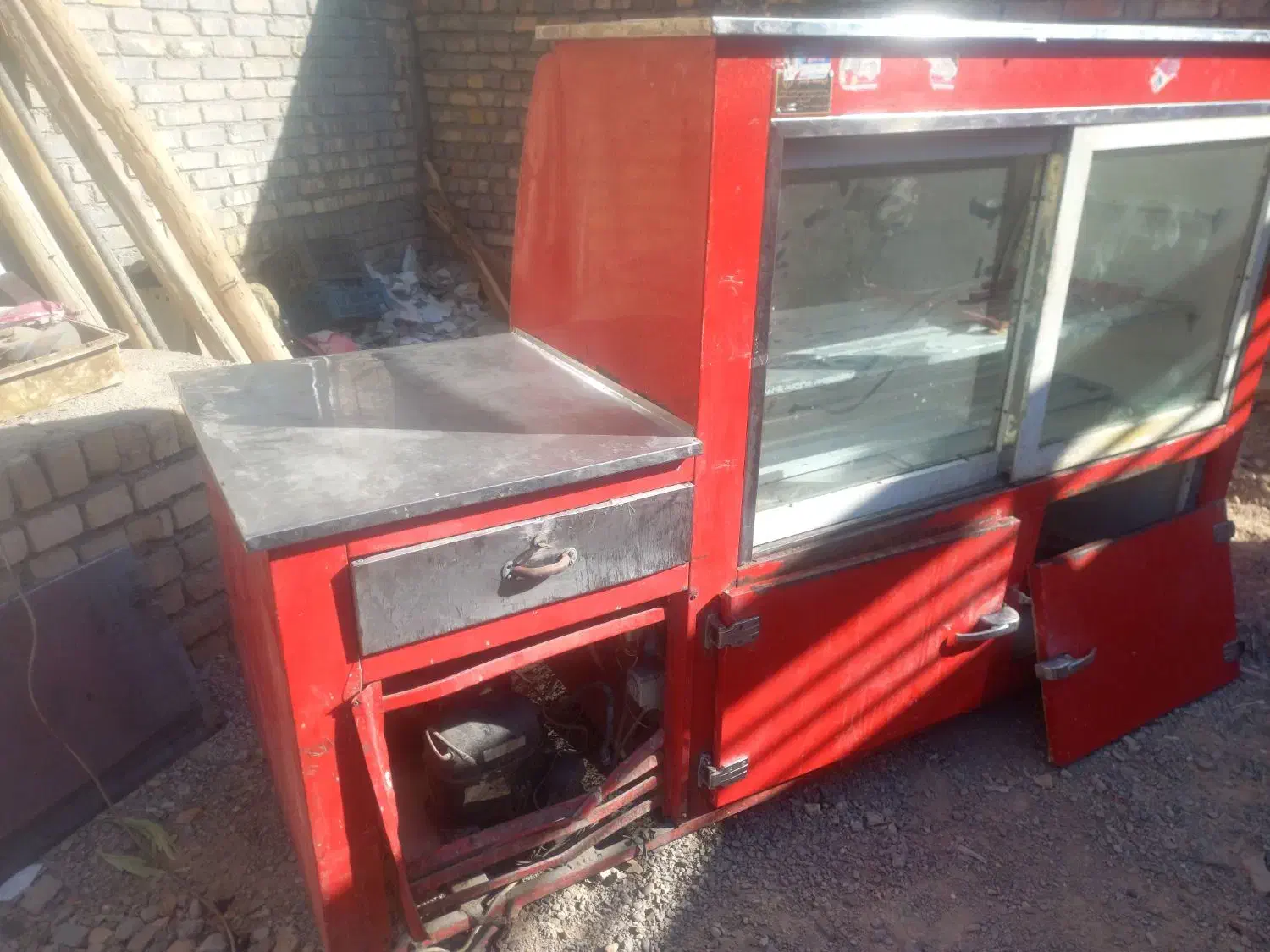 یخچال ویترینی|فروشگاه و مغازه|جرقویه, |دیوار