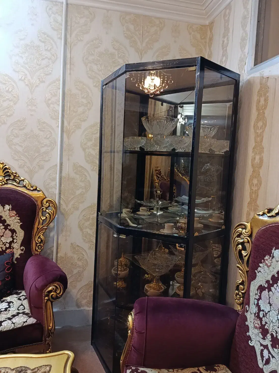 دونه ای ۱۰۰۰۰۰۰۰|بوفه، ویترین، کنسول|مشهد, هفده شهریور|دیوار