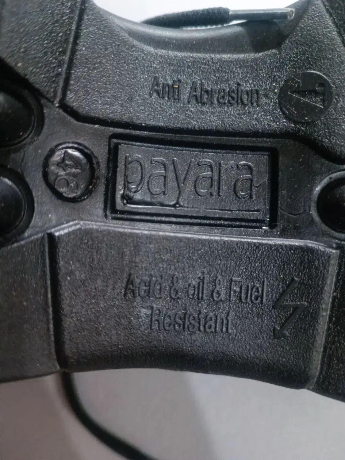 کفش ایمنی|کیف، کفش، کمربند|بندر امام خمینی, |دیوار