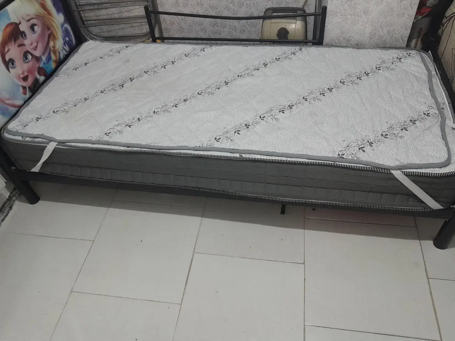 تشک خواب تک نفره|تشک تختخواب|شاهین‌شهر, گرگاب|دیوار