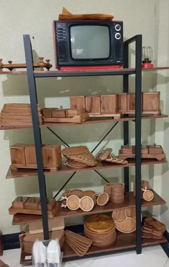 استند|کتابخانه، شلف، قفسه‌های دیواری|مریوان, |دیوار