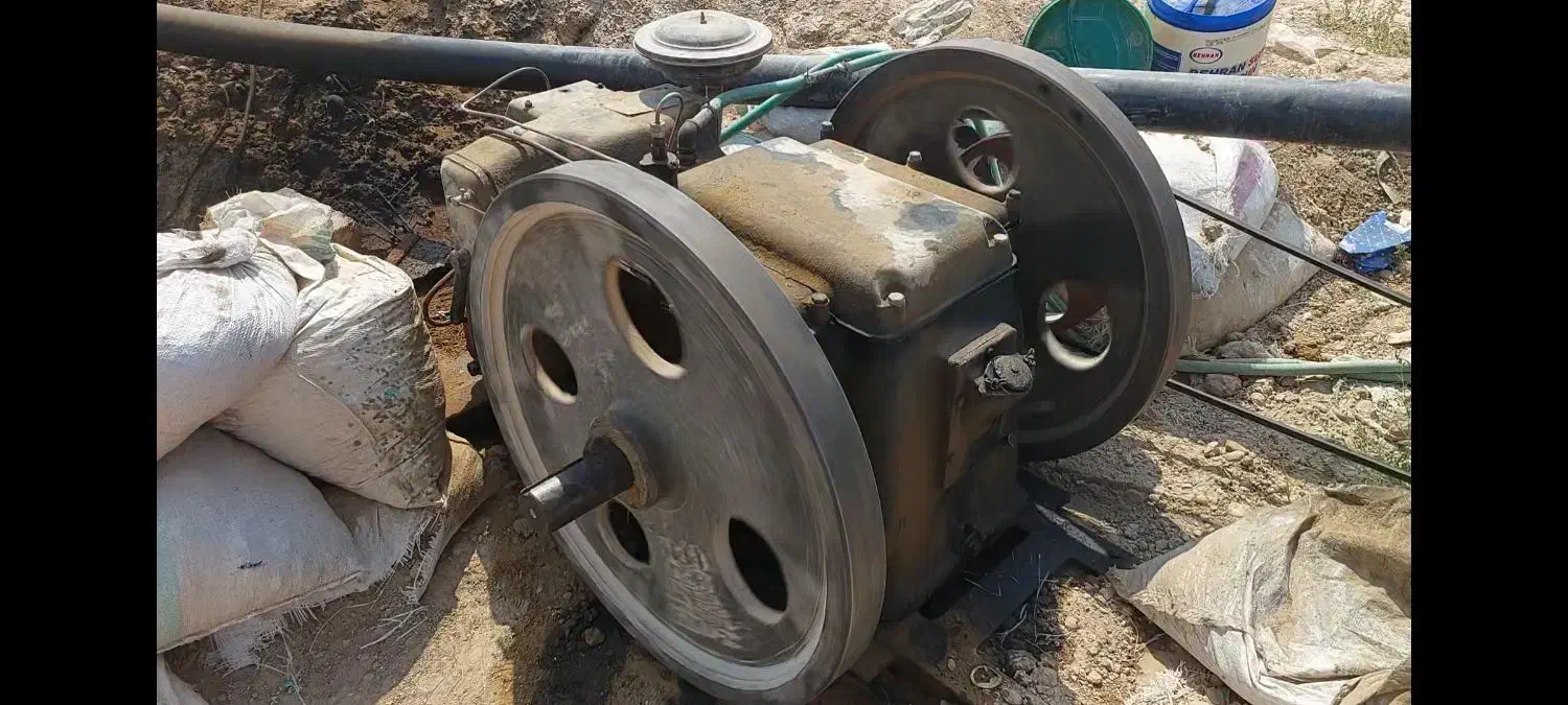 تلنبه پلاکستان|ماشینآلات صنعتی|آبپخش, |دیوار